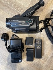 Sanyo Vm-Ex220p Camcorder Video Camera With Bag & Accessories