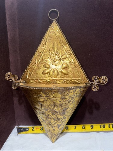 Gold tone metal small - metal,