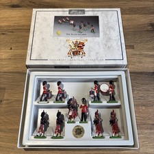 BRITAINS 8305 SCOTS GUARDS 10