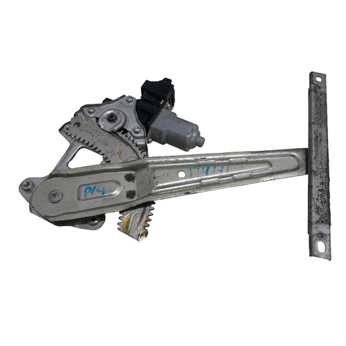 827201u600 rear right window - right,