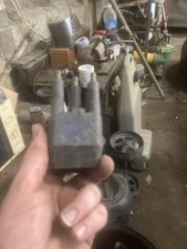 2x Peugeot 205 Distributor caps   Off A 1.4 Xs