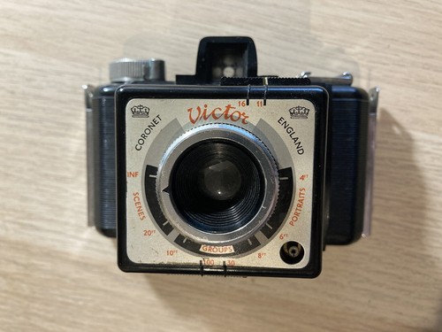 Coronet victor camera - coronet, •