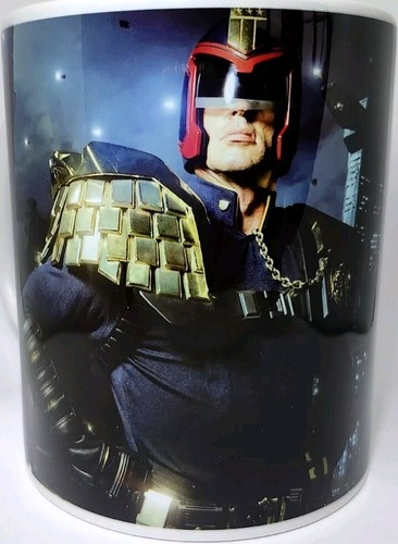 Stallone judge dredd mug - dredd,