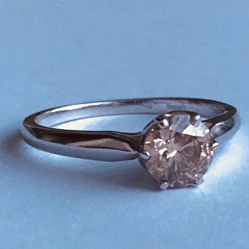 18ct white gold solitaire ring - white,