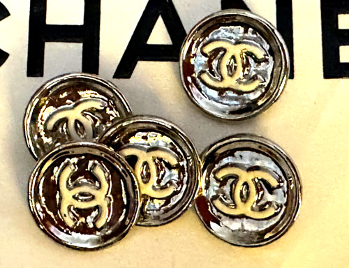 Chanel vintage buttons - 5,