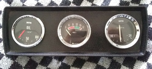 Smiths yazaki triple gauges - triple,
