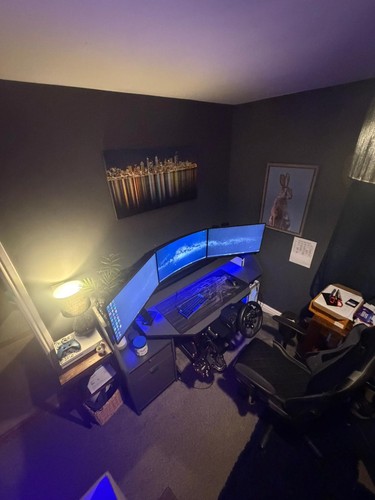 Gaming bundle with triple - gaming,