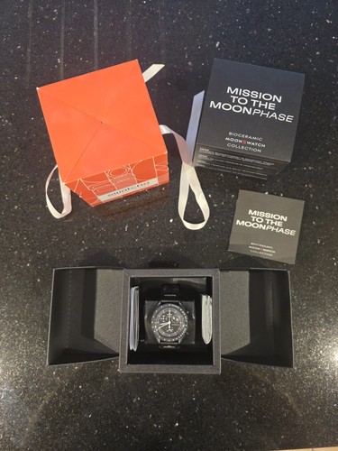 Omega swatch moonswatch - omega,