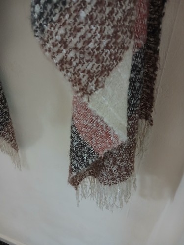 Ladies knit avon scarf - knit,