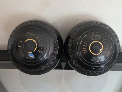 Taylor elite size lawn - size, bowls