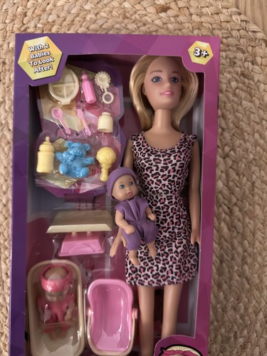 Tiffany babysitter doll - tiffany's,