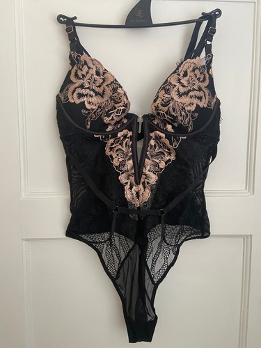 Ann summers sultry evening - summers,