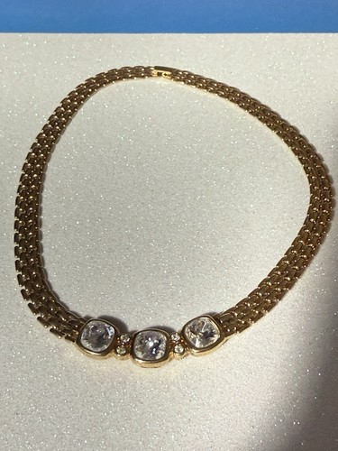 Vintage trifari gold tone - trifari,