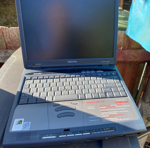 Vintage toshiba satellite - toshiba,