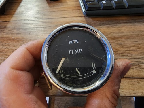 Vintage smiths temperature - vintage,