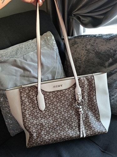 Dkny womens shoulder bag size - dkny,