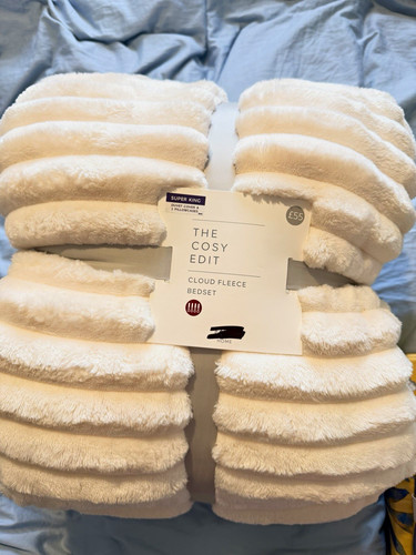 Rrp the cosy - the,