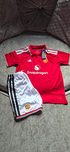 Adidas manchester united - manchester,