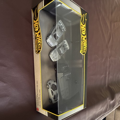 Hot wheels premium fleet - hot,