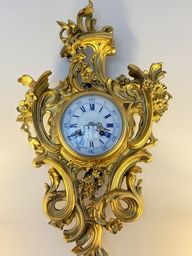 Fine gilt cartel clock - gilt,