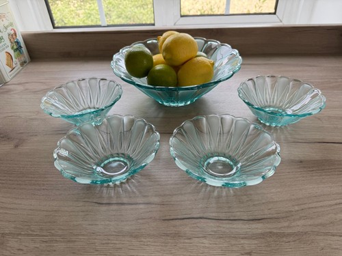 Vintage 1950 mint green - vintage,