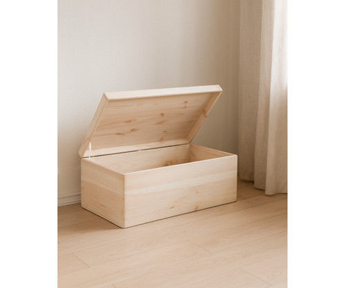 Extra large wooden trunk - large,