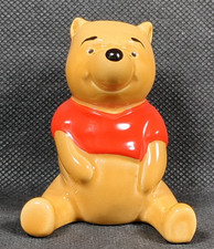 Walt Disney Beswick Figure  ~ WINNIE THE POOH ~ Ht 6.3cm ~ Very Good Condition