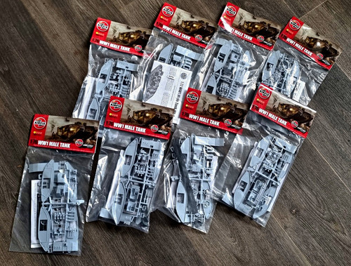 Airfix ww1 male tank 76 - male,