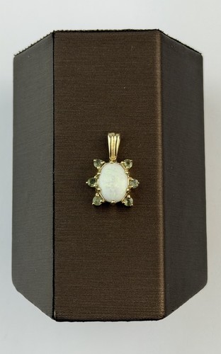 Opal and peridot 9ct - opal,