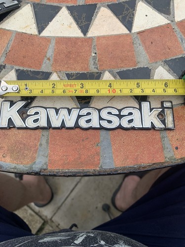 Kawasaki tank badge - tank,