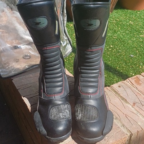 Unbranded eur 42 black - unbranded,