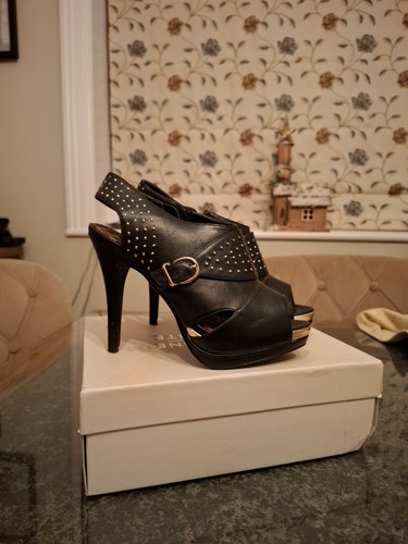 Black gold studded platform - black,