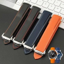 Curved silicone rubber watch