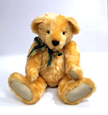 Vintage Teddy Bear / Jointed / Fiona Wells Handmade Bear