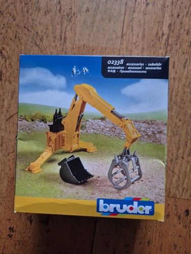 Bruder 02338 rear - *, hydraulic