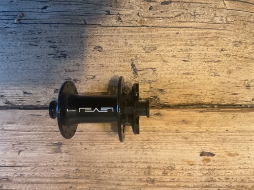 Ribble level front hub - 24, hole