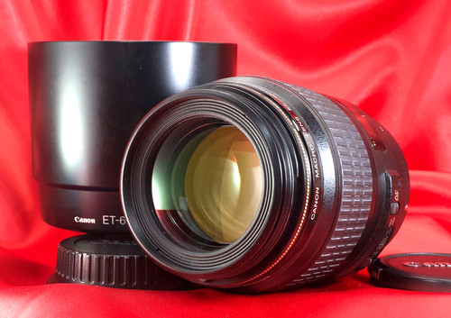 Canon 100mm 8 usm - f/2.8, macro