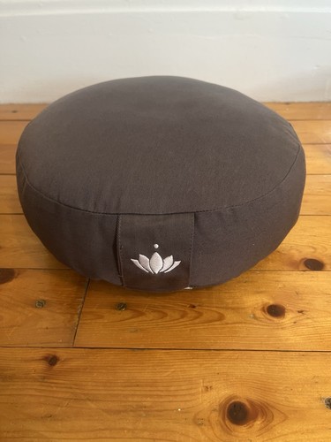 Lotuscrafts grey meditation - lotuscrafts,