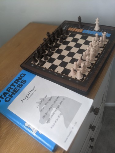 Systema jupiter chess computer - jupiter,