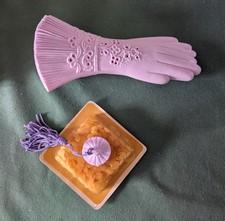 Vintage Avon Lady’s Gloves