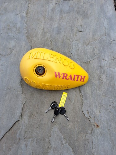 Milenco wraith wheel clamp - milenco,