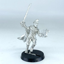 Commissar Gaunt - Gaunts
