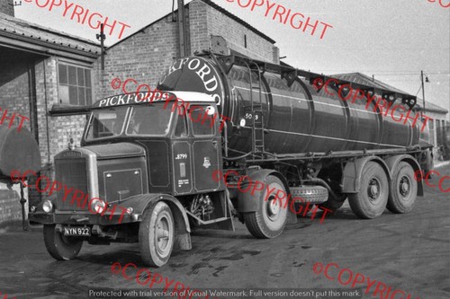 Truck photo pickfords - -,