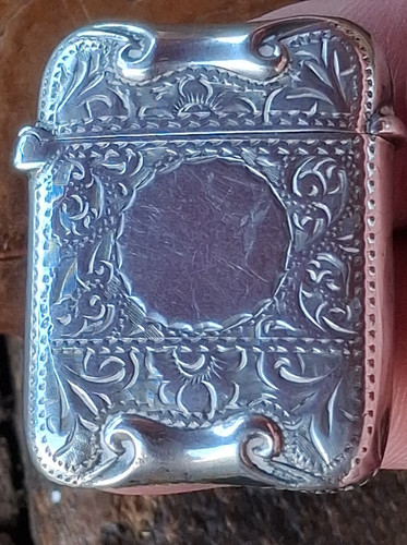 Antique vesta hallmarked 1900 - hallmarked,