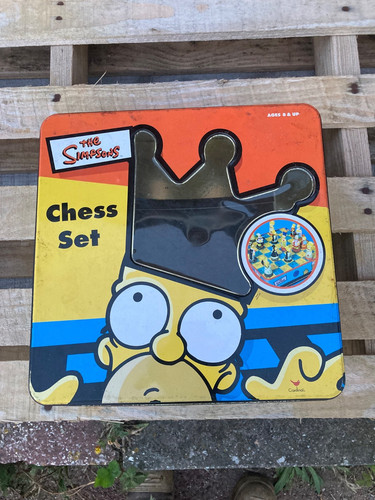 The simpsons chess set - the, in