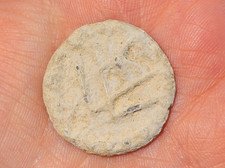 17 - 18thC STAR over W Lead Token #CK2