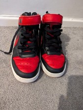 Nike Court Borough Mid