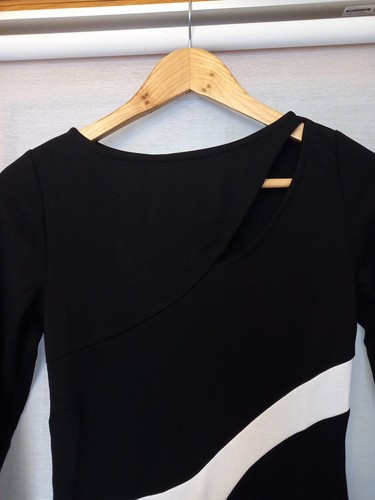 Bnwt black white bodycon - black,