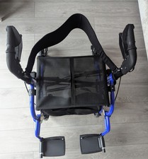 Aidapt VP184 Lightweight Duo Deluxe Rollator and Transit Chair in Blue