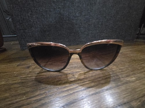 Pre owned london - london, design